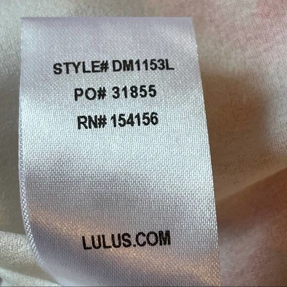 Lulu’s White Pink Embroidered Shirt Sleeve Shift Dress Size‎ Small NWT - Picture 5 of 9
